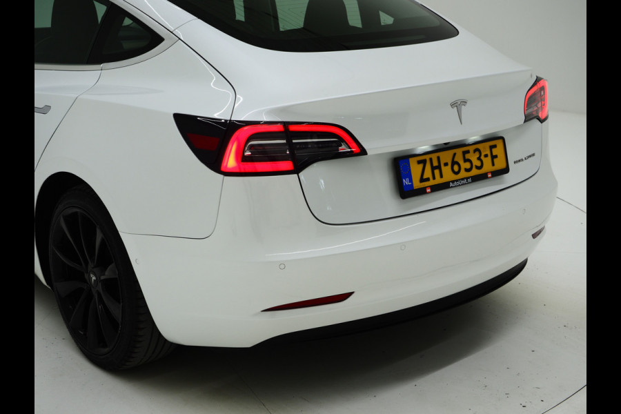 Tesla Model 3 Long Range AWD 75 kWh 351PK | Panoramadak | AutoPilot | Camera | Leder | Stoelverwarming