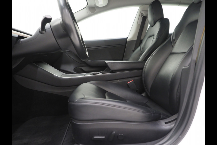 Tesla Model 3 Long Range AWD 75 kWh 351PK | Panoramadak | AutoPilot | Camera | Leder | Stoelverwarming