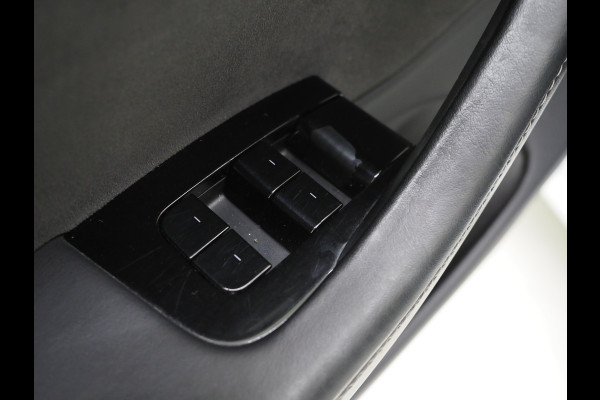 Tesla Model 3 Long Range AWD 75 kWh 351PK | Panoramadak | AutoPilot | Camera | Leder | Stoelverwarming