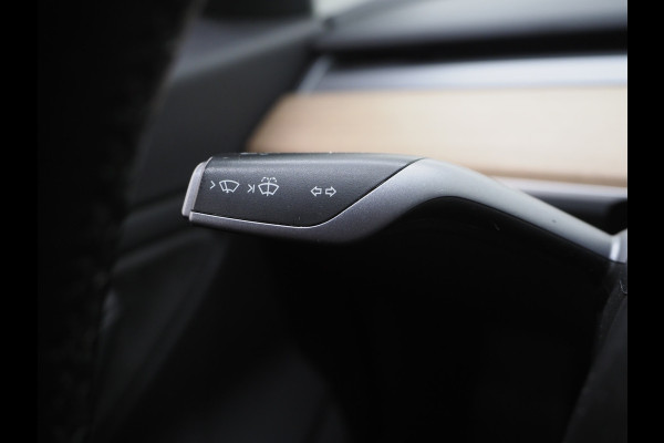 Tesla Model 3 Long Range AWD 75 kWh 351PK | Panoramadak | AutoPilot | Camera | Leder | Stoelverwarming