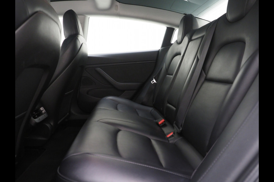 Tesla Model 3 Long Range AWD 75 kWh 351PK | Panoramadak | AutoPilot | Camera | Leder | Stoelverwarming