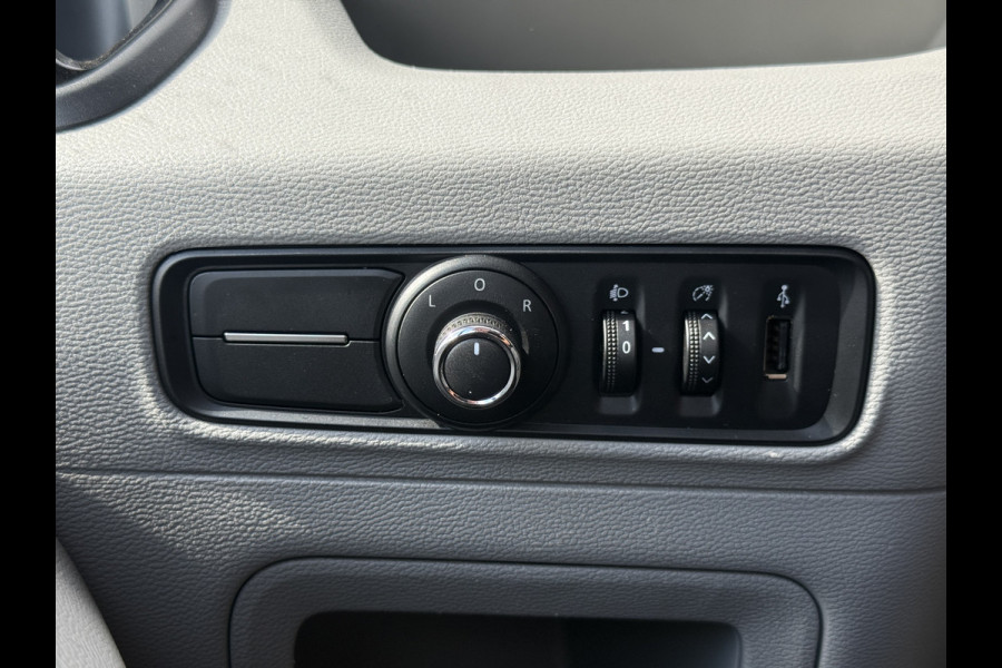 Maxus eDeliver 9 89kWh L3H3 328KM WLTP 91% (SOH) 204PK Dubbele schuifeur 90KW Snelladen Cruise control Led Airco Apple Carplay Camera Parkeersensoren