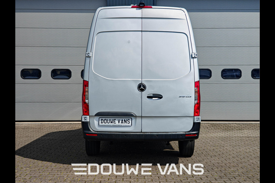 Mercedes-Benz Sprinter L2 H2 315 RWD Zilver Automaat MBUX MARGE