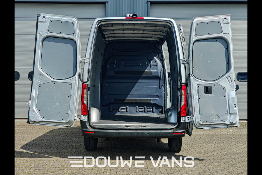 Mercedes-Benz Sprinter L2 H2 315 RWD Zilver Automaat MBUX MARGE