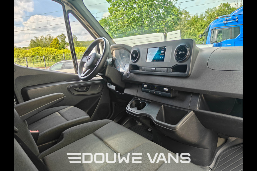 Mercedes-Benz Sprinter L2 H2 315 RWD Zilver Automaat MBUX MARGE