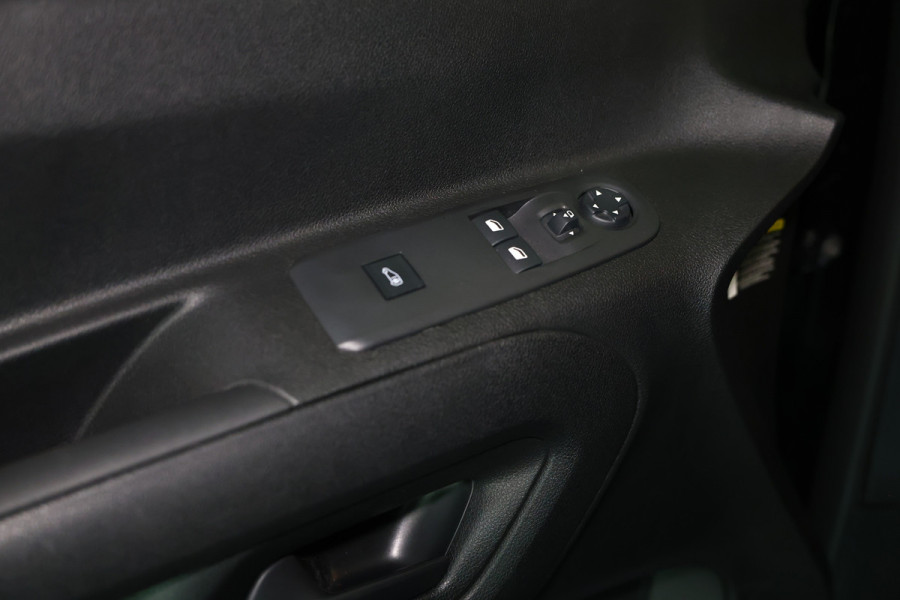 Peugeot Partner 1.5 BlueHDi 130 EAT8 AVM S&S L2 CARPLAY NAVI VOL OPTIES 24