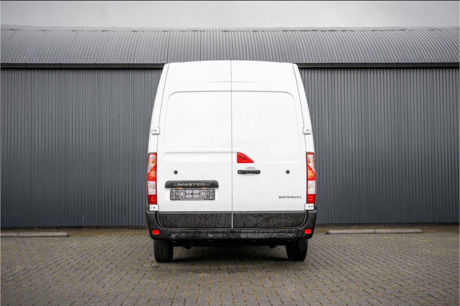 Renault Master Bleu DCI 135PK | L2H2 | Nieuw | Navi | 3-Zits | LED | Cruise | Airco