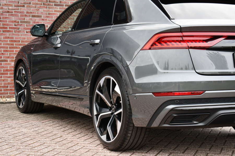 Audi Q8 50 TDI quattro S-Line Pano S-zetel B&O-high 23inch Trekh HUD ACC Alcantara