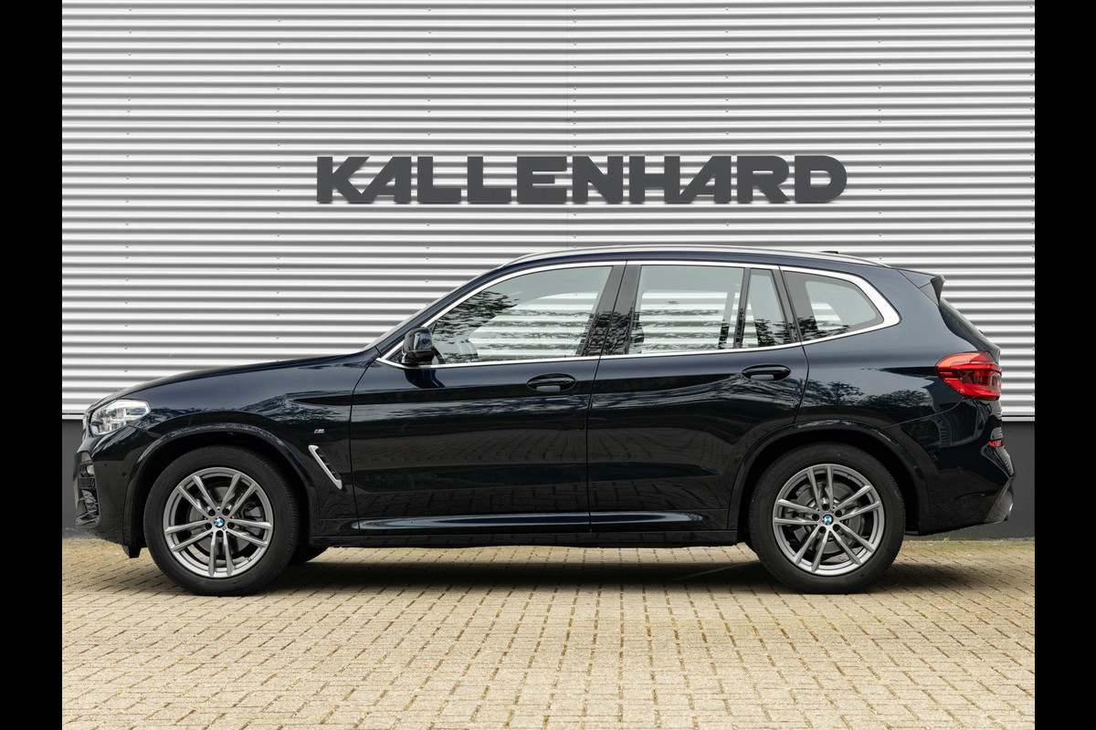 BMW X3 xDrive20i M-Sport - Pano - Trekhaak - Camera - Hfii