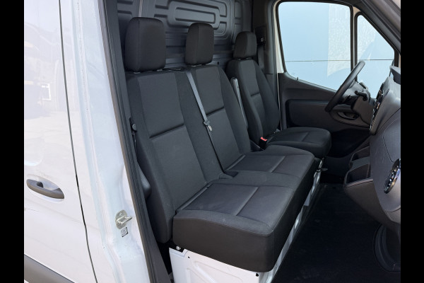 Mercedes-Benz eSprinter 312 55 kWh L2H2 168km WLTP 92,2% (SOH) L2H2 80kw Snelladen Climate Control Laadkabel Stoelverwarming