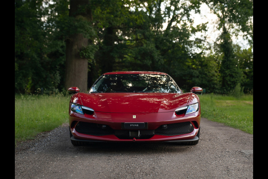 Ferrari 296 GTB 3.0 V6 | Rosso Mugello | Daytona Racing Seats | Lift | Pass. Display | JBL