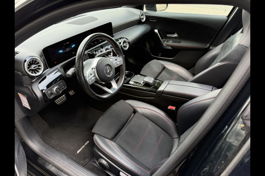 Mercedes-Benz A-Klasse 200 Business Solution AMG ** Panodak ** LED ** Carplay ** APK 11-2027!! ** Dealeronderhouden