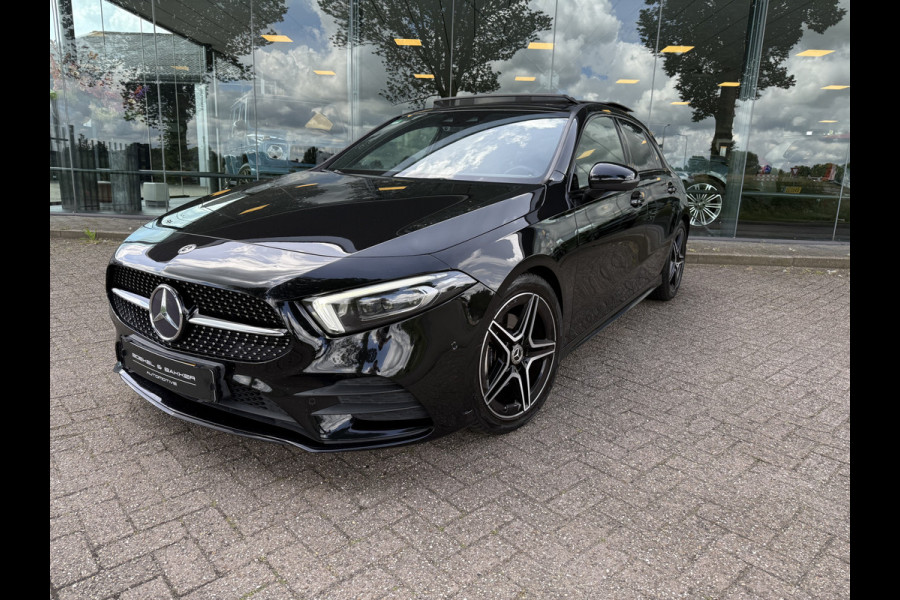 Mercedes-Benz A-Klasse 200 Business Solution AMG ** Panodak ** LED ** Carplay ** APK 11-2027!! ** Dealeronderhouden