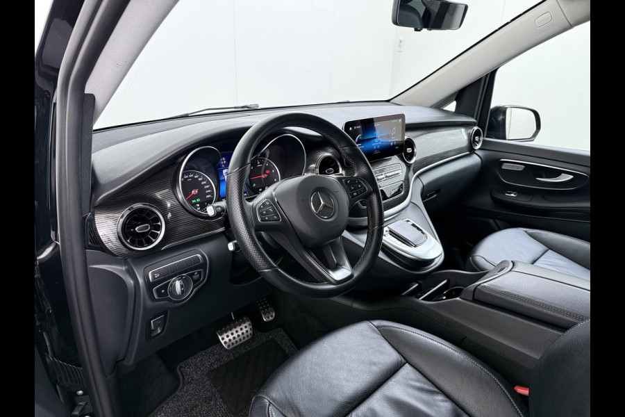 Mercedes-Benz V-Klasse 300d 4-MATIC Extra Lang Dubbele Cabine 5-Persoons 2X Elek.Schuifdeur Trekhaak Apple Carplay Android Auto Navi* Camera Cruise Con Stoelverwarming Lmv 20" Privacy Glas Led Isofix DAB Elek.Achterklep 2.000KG Trekgewicht