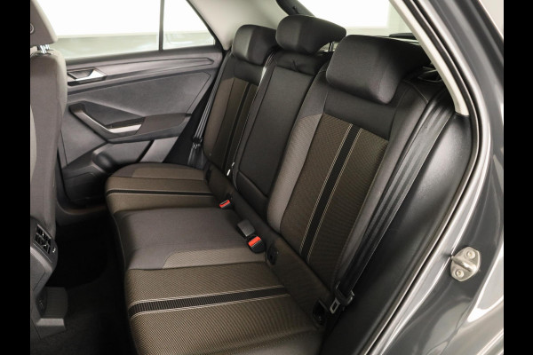 Volkswagen T-Roc 1.5 TSI Style Business 150PK | Automaat | Navigatie | Digitaal dashboard | Camera