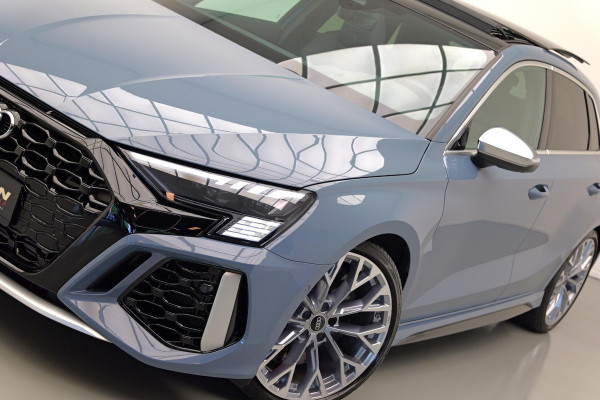 Audi RS3 Sportback 2.5 TFSI quattro |Pano|Ceramic|360|Massage|Nieuwstaat!|