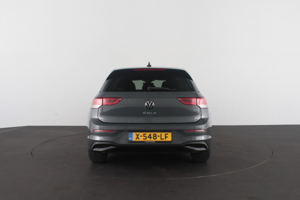 Volkswagen Golf 1.5 TSI Life Business > Dolphin Grey/Trekhaak/Camera/Winterpakket/Keyless/17inch...