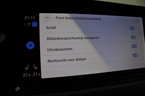 Volkswagen Golf 1.5 TSI Life Business > Dolphin Grey/Trekhaak/Camera/Winterpakket/Keyless/17inch...