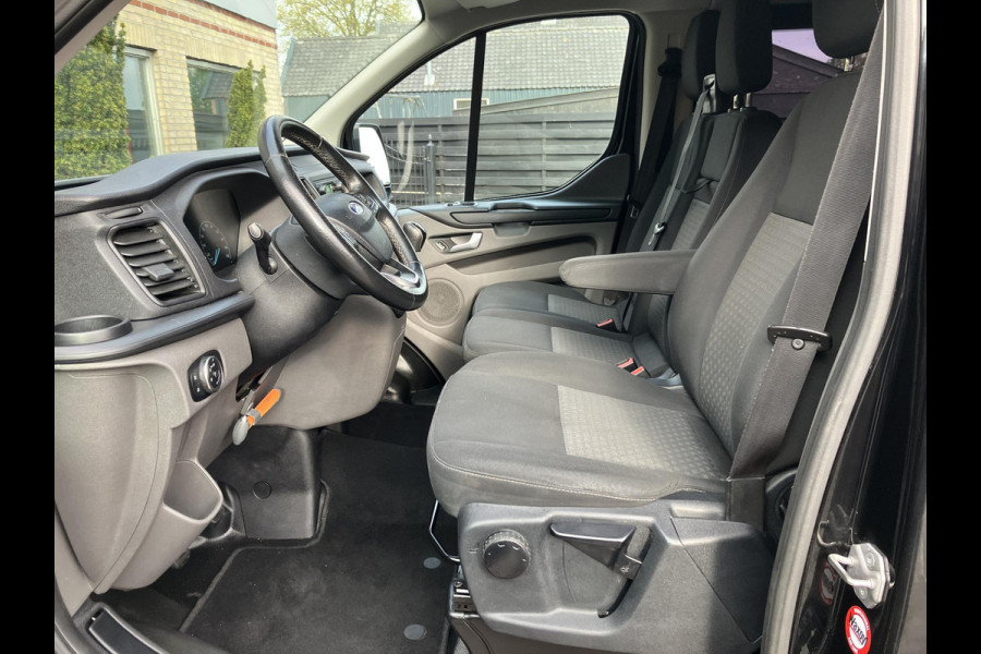 Ford Transit Custom 300 2.0 L2H1 DC | Trekhaak | 6-persoons | BTW