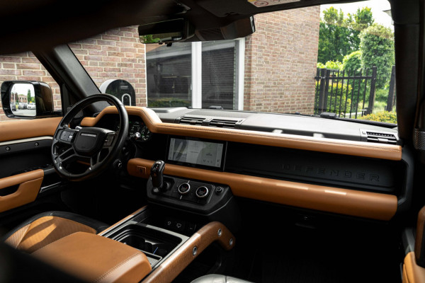 Land Rover Defender 110 P400e 110 X-Dynamic 404 PK URBAN Luchtvering Trekhaak 360 Camera Meridian 22''