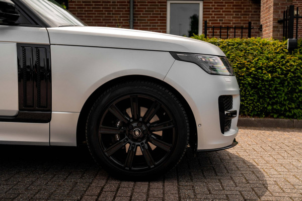 Land Rover Range Rover P400e Limited Edition 404 PK SVO Kleur Pano Soft-Close Keyless Meridian 21''