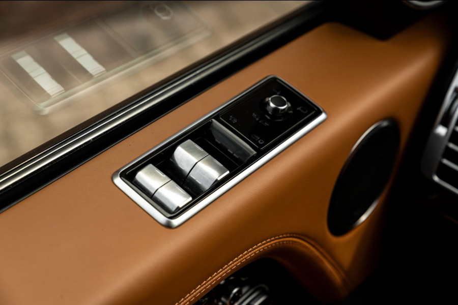 Land Rover Range Rover P400e LWB Autobiography 404 PK Schuifdak Adaptive Meridian Keyless Massage & Memory 22''