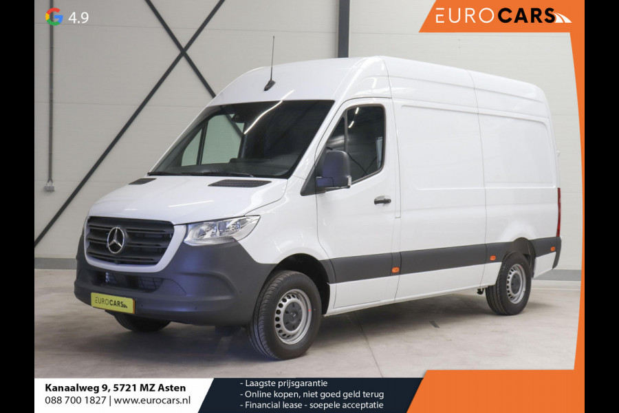 Mercedes-Benz Sprinter 315 CDI Automaat L2H2 PRO Airco MBUX Navigatie Adaptive Cruise Control Leder PDC VA + Camera Trekhaak 3500kg Comfortstoel