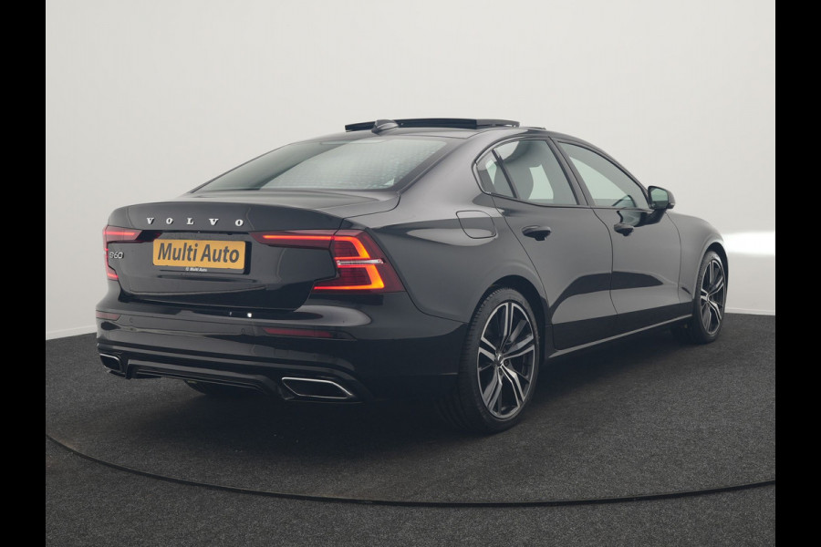 Volvo S60 T8 AWD R Design Polestar Engineerd PHEV 405pk Dealer O.H. | Panodak | Adaptive Cruise | Camera | Harman / Kardon | Lederen Sportstoelen Memory & Verwarmd | Keyless | Stuur Verwarmd | Apple Carplay | Navigatie | DAB | Plug In Hybrid |