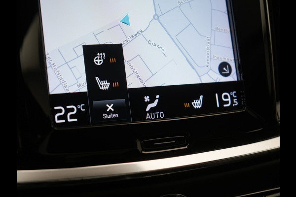 Volvo S60 T8 AWD R Design Polestar Engineerd PHEV 405pk Dealer O.H. | Panodak | Adaptive Cruise | Camera | Harman / Kardon | Lederen Sportstoelen Memory & Verwarmd | Keyless | Stuur Verwarmd | Apple Carplay | Navigatie | DAB | Plug In Hybrid |