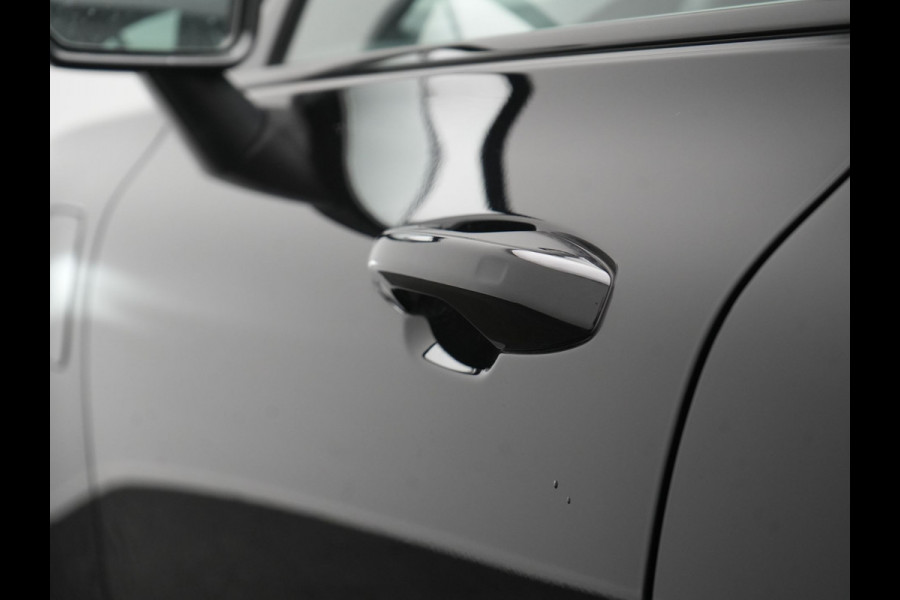Volvo S60 T8 AWD R Design Polestar Engineerd PHEV 405pk Dealer O.H. | Panodak | Adaptive Cruise | Camera | Harman / Kardon | Lederen Sportstoelen Memory & Verwarmd | Keyless | Stuur Verwarmd | Apple Carplay | Navigatie | DAB | Plug In Hybrid |