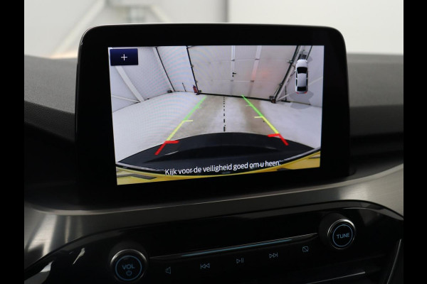 Ford Kuga 2.5 PHEV Titanium | SOH 89,2% | Carplay | Camera | Digital Cockpit | Navigatie | Parkeerhulp | Climate control | Bluetooth | Cruise control | LED | Plug In