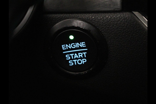 Ford Kuga 2.5 PHEV Titanium | SOH 89,2% | Carplay | Camera | Digital Cockpit | Navigatie | Parkeerhulp | Climate control | Bluetooth | Cruise control | LED | Plug In