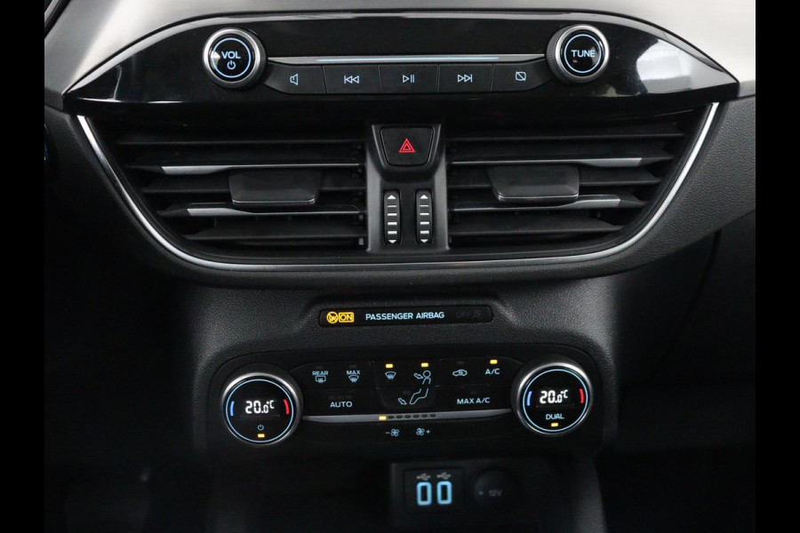 Ford Kuga 2.5 PHEV Titanium | SOH 89,2% | Carplay | Camera | Digital Cockpit | Navigatie | Parkeerhulp | Climate control | Bluetooth | Cruise control | LED | Plug In