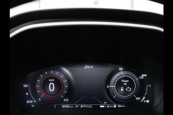 Ford Kuga 2.5 PHEV Titanium | SOH 89,2% | Carplay | Camera | Digital Cockpit | Navigatie | Parkeerhulp | Climate control | Bluetooth | Cruise control | LED | Plug In