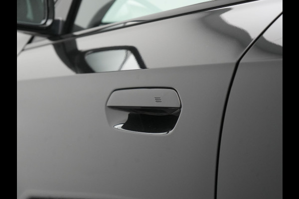 BMW X1 xDrive25e M Sport PHEV 245pk Dealer O.H. | Trekhaak Af Fabriek | Camera | Alcantara Sportstoelen Memory & Verwarmd | Adaptief Onderstel | Keyless | Sfeerverlichting | Adaptive LED | Widescreen Navi | DAB | Plug In Hybrid |