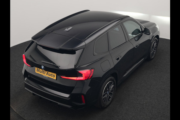 BMW X1 xDrive25e M Sport PHEV 245pk Dealer O.H. | Trekhaak Af Fabriek | Camera | Alcantara Sportstoelen Memory & Verwarmd | Adaptief Onderstel | Keyless | Sfeerverlichting | Adaptive LED | Widescreen Navi | DAB | Plug In Hybrid |