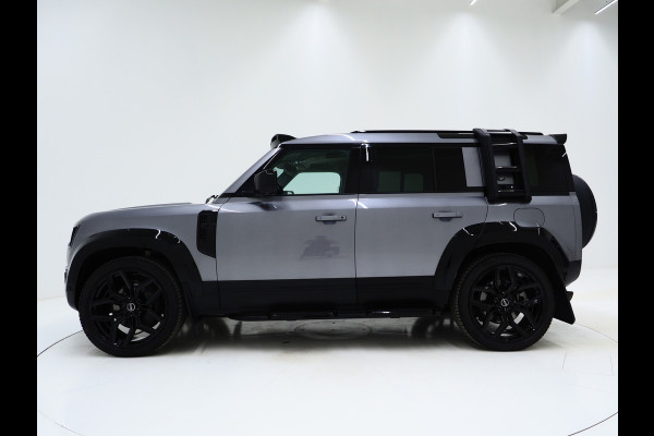 Land Rover Defender 110 2.0 P400e 110 Urban WideTrack Look | Panoramadak | Explorer Pack | Sidesteps | Lightbar | Trekhaak | Meridian