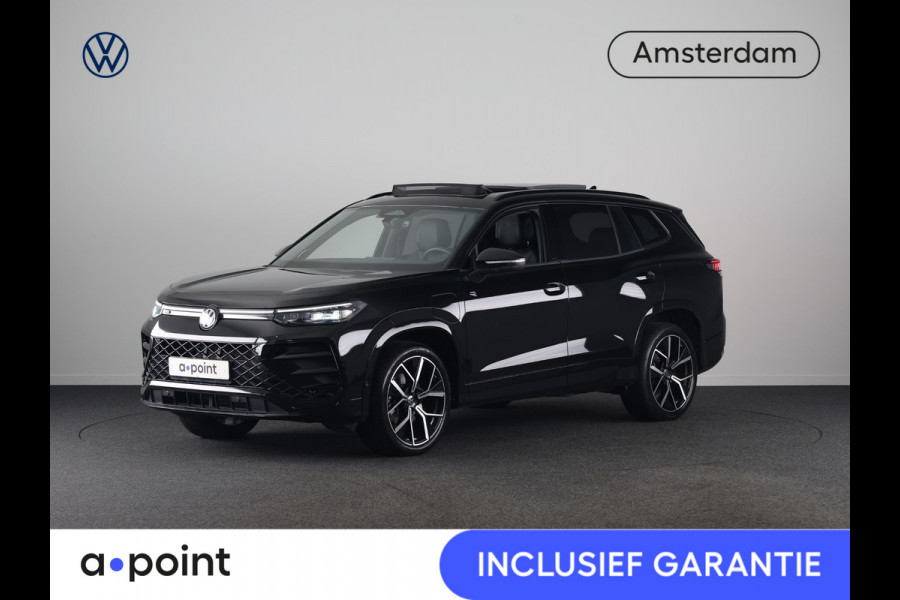 Volkswagen Tayron 1.5 eHybrid R-Line Edition 272 pk Automaat (DSG) | Verlengde garantie | Navigatie | Panoramadak | Trekhaak (wegklapbaar) | Parkeersensoren (Park assist) | Achteruitrijcamera | Black Style pakket | R-Line |