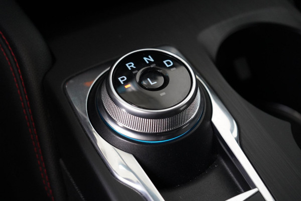 Ford Kuga 2.5 PHEV ST-Line | SoH 100% | Navigatie | Stoelverwarming | Keyless | Achteruitrijcamera