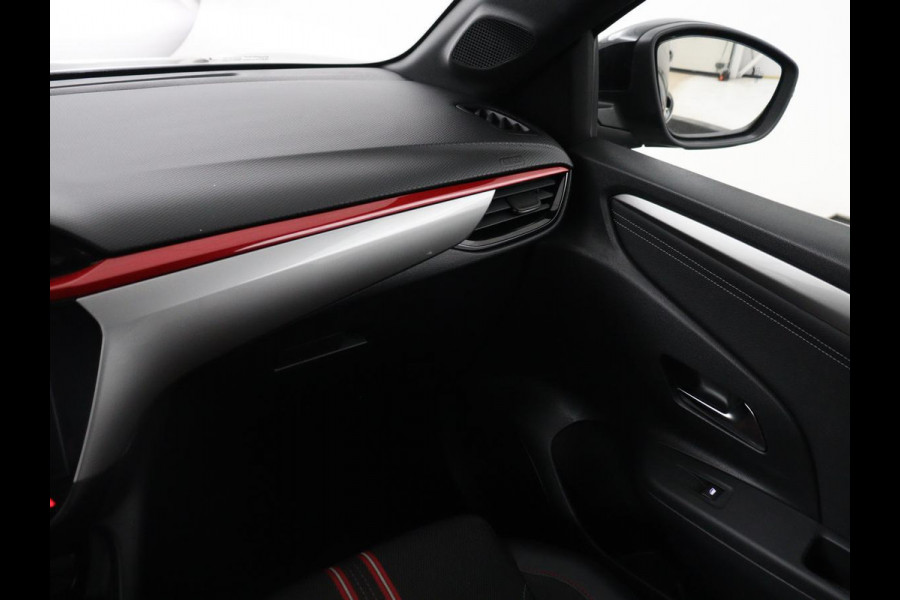 Opel Corsa 1.2 Level 4 GS Line | Carplay | Camera | Side Assist | Cruise Control | Getint glas | Sportstoelen | Airco | Bluetooth | DAB | Full LED | Parkeerhulp