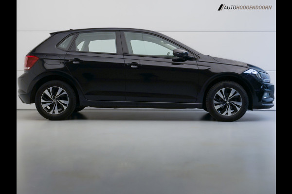 Volkswagen Polo 1.0 TSI DSG Comfortline Business Sport (APPLE CARPLAY,PARKEERSENSOREN,LM-VELGEN,ADAPTIVE,CLIMATE,TOPCONDITIE)