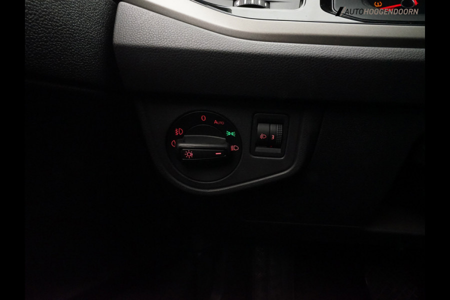 Volkswagen Polo 1.0 TSI DSG Comfortline Business Sport (APPLE CARPLAY,PARKEERSENSOREN,LM-VELGEN,ADAPTIVE,CLIMATE,TOPCONDITIE)