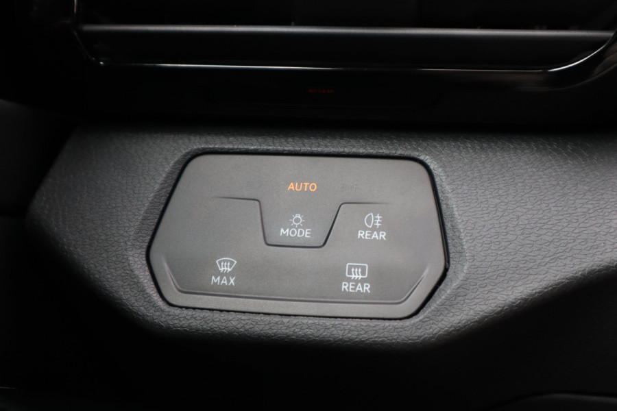 Volkswagen ID.4 Pure 52 kWh | Acc | Sfeerverlichting | Navi |