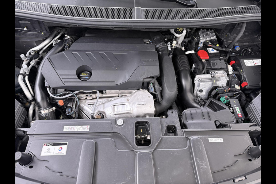 Peugeot 3008 1.6 HYbrid4 300 GT RIJKLAARPRIJS INC. 12MND BOVAG GARANTIE | PANORAMADAK| ADAPTIVE CRUISE CONTROL| STANDKACHEL| CAMERA VOOR + ACHTER|