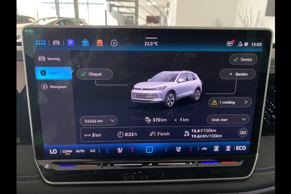 Volkswagen Tiguan 1.5 eHybrid R-Line Edition 272 PK Panoramadak ,  Headup , Trekhaak, Leer , Massage stoelen