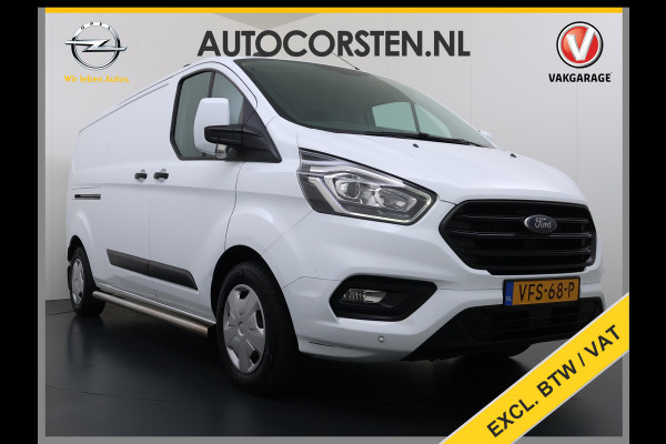 Ford Transit Custom 320 2.0TDCI 130PK L2H1 Camera Trekhaak Stoelverwarming Euro 6 Airco Navi Cruise Control Bluetooth Pdc Trend Sidebars Betonplex Vloer Wandbetimmering Inbouwkasten 2.800KG Trekgewicht Origineel Nederlandse Bus