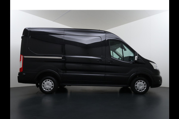 Ford Transit 310 2.0TDCI 130PK L2H2 3-Persoons Navi* Camera Apple Carplay Android Auto Cruise Control Lane Assist Pdc Trend Stoelverwarming Elek.Stoel Wifi DAB Betonplex Vloer Wandbetimmering Schuifdeur 1e Eigenaar Euro 6