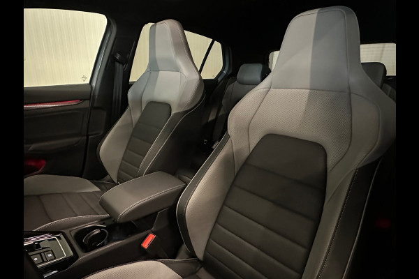 Volkswagen Golf 2.0 TDI GTD | PANO | TREKHAAK | HARMAN KARDON