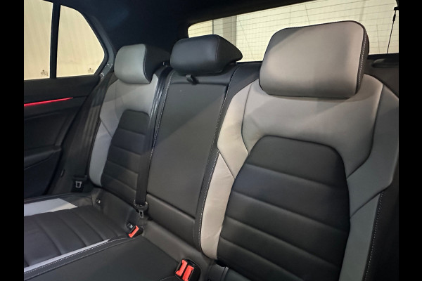 Volkswagen Golf 2.0 TDI GTD | PANO | TREKHAAK | HARMAN KARDON