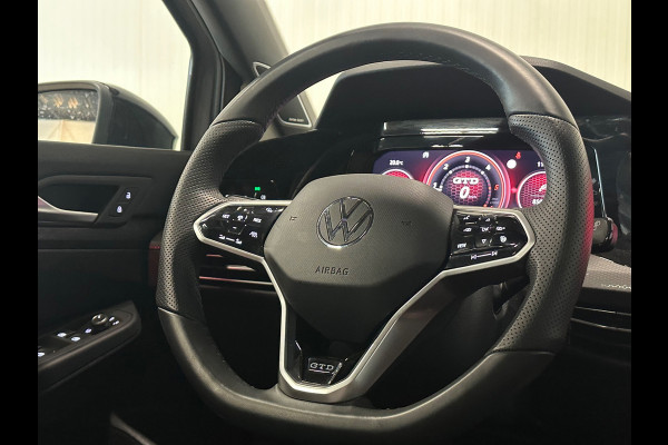 Volkswagen Golf 2.0 TDI GTD | PANO | TREKHAAK | HARMAN KARDON